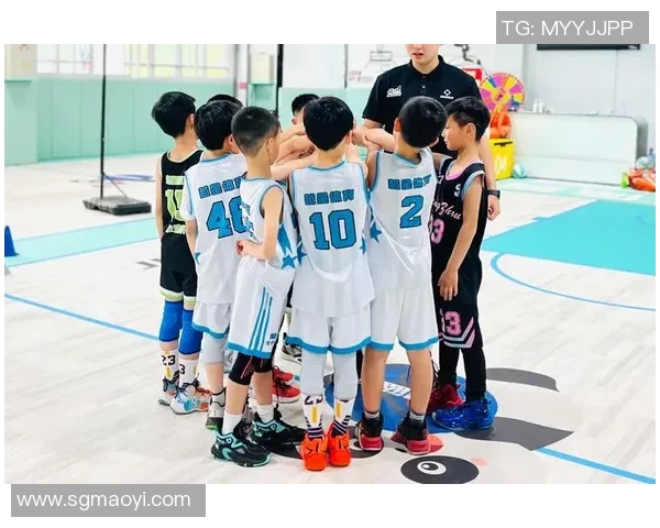 广州篮球队在耐力排行榜中荣登第十名展现球队实力与潜力 广州篮球队在耐力排行榜中荣登第十名展现球队实力与潜力