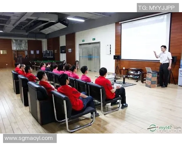 成都网球队心理素质提升之路：探索运动员心理训练与比赛表现的关系