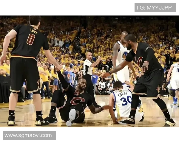 开拓者与勇士对决分析双方战术特点及球员表现深度剖析