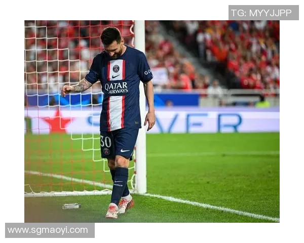 梅西神奇表现助巴黎逆转巴萨成功晋级欧冠八强